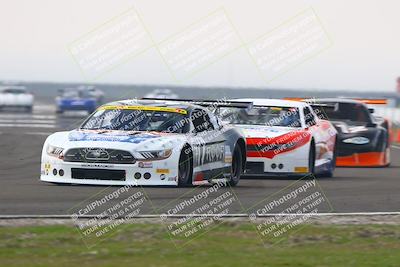 media/Jan-18-2026-CalClub SCCA (Sun) [[8bc6468723]]/Group 5 Race/Turn 1/